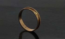 Memorie 19e eeuwse antieke gouden ring graveerplaatje