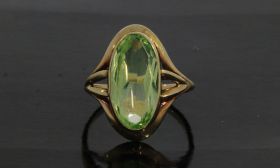 Groene spinel 14 karaats gouden dames vintage ring