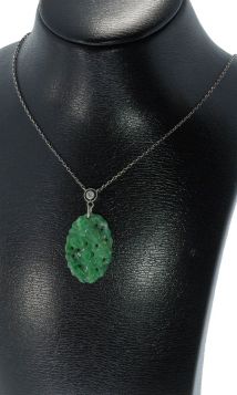 Art Deco platina hanger Jade diamant aan zilveren collier