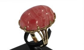 Rhodochrosiet geelgouden robuuste vintage klassieke ring