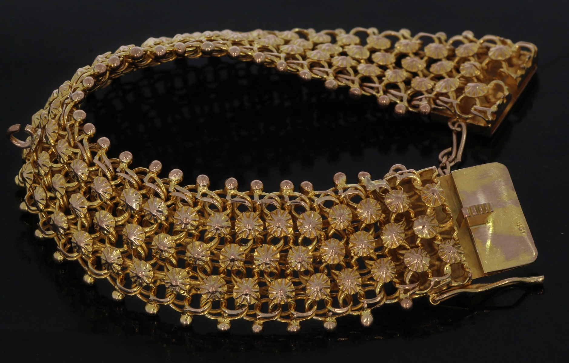 Plasticiteit Consequent een kopje Exclusieve Gouden Armband | 22 cm breed | Gratis verzending